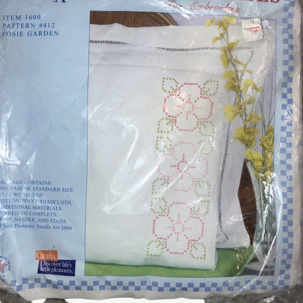 Jack Dempsey Needle Art Pillowcases Embroidery Kit Posie Garden Standard Size